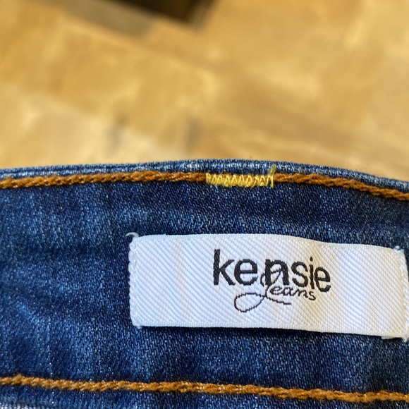 🆕 Kenzie Cuffed Jeans - Picture 9 of 10